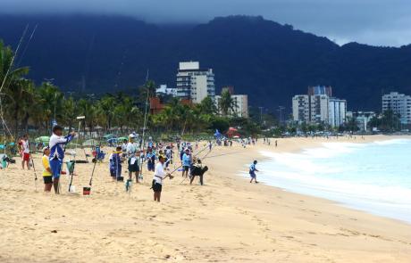 3-etapa-do-campeonato-paulista-de-pesca-acontece-neste-domingo-na-praia-do-massaguacu.jpeg
