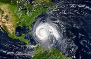 5-eventos-climaticos-extremos-e-por-que-estao-acontecendo-1024x734.jpg