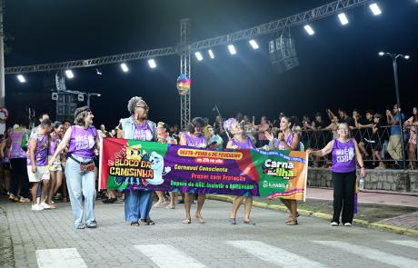 carnailha-em-dobro-2026-primeira-onda-movimenta-ilhabela-com-marchinhas-blocos-carnavalescos-e-desfile-das-escolas-de-samba-3.jpg