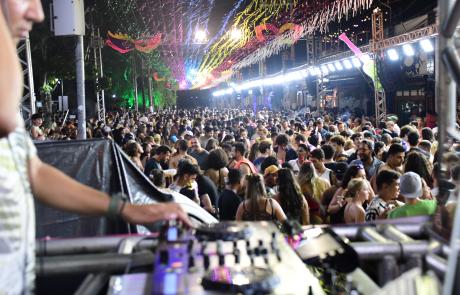 carnaval-em-dose-tripla-2025-tem-programacao-divulgada.jpg