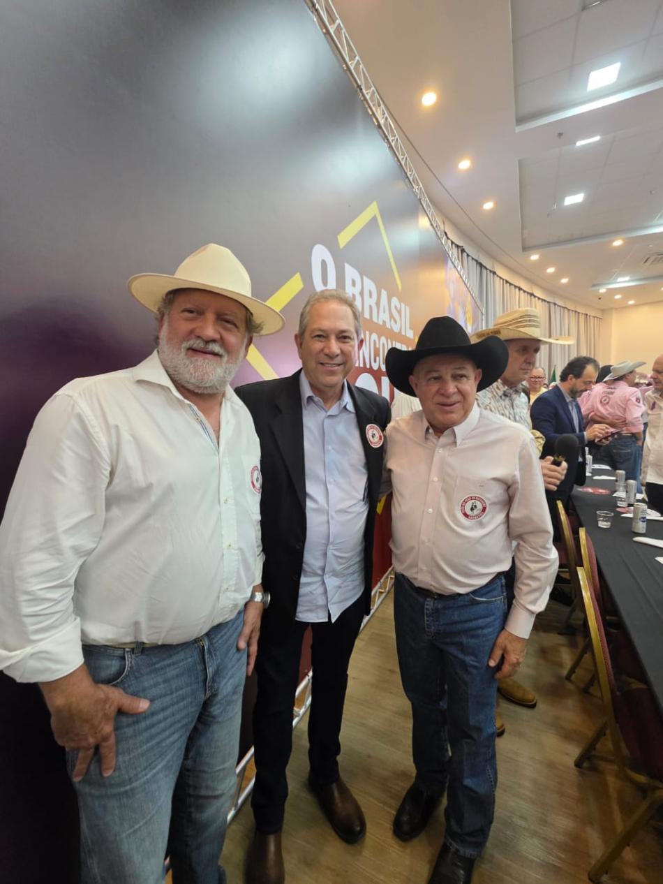 colucci-lancamento-barretos-4.jpg