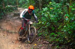 desafio-ilhabela-de-downhill-reune-mais-de-100-pilotos-e-representantes-de-36-municipios-2.jpg