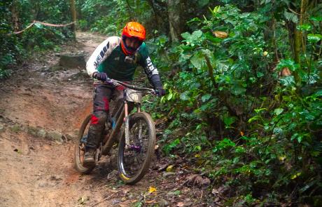 desafio-ilhabela-de-downhill-reune-mais-de-100-pilotos-e-representantes-de-36-municipios-2.jpg
