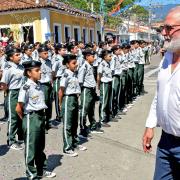 escola-civico-ilhabela.jpg