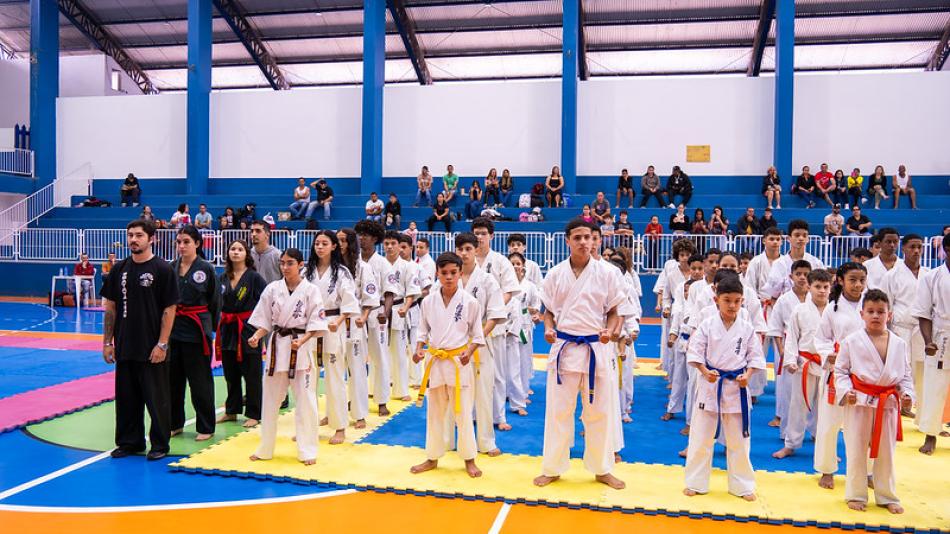 karate-so-kyokushin-reune-jovens-atletas-em-torneio-no-ciase-do-travessao-1.jpg