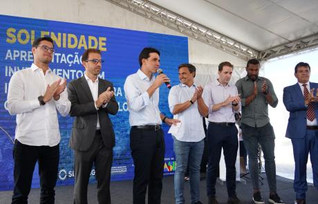 mateus-silva-e-ministro-costa-filho-anunciam-construcao-do-novo-aerodromo-e-reforca-integracao-com-porto-6.jpg