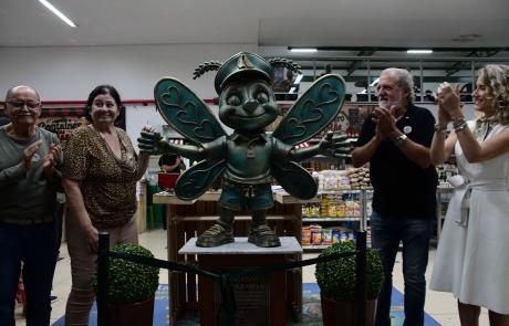mercadao-de-ilhabela-recebe-2-festival-volta-ao-mundo-com-incentivo-a-empreendedores-locais-4.jpg