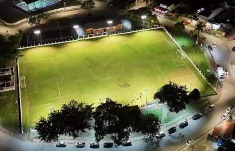 prefeita-flavia-pascoal-inaugura-nova-iluminacao-no-campo-do-maracana-na-estufa-ii-1.jpeg