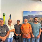 prefeito-de-ilhabela-recebe-novo-comandante-da-policia-militar-e-reforca-compromisso-com-a-seguranca-da-cidade.jpeg