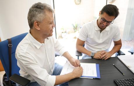 prefeito-reinaldinho-assina-com-comite-paralimpico-brasileiro-para-capacitar-professores-no-atendimento-a-pessoa-com-deficiencia-2.jpeg