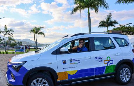 prefeito-reinaldinho-reforca-renovacao-da-frota-da-saude-com-mais-seis-veiculos-0-km-1.jpeg
