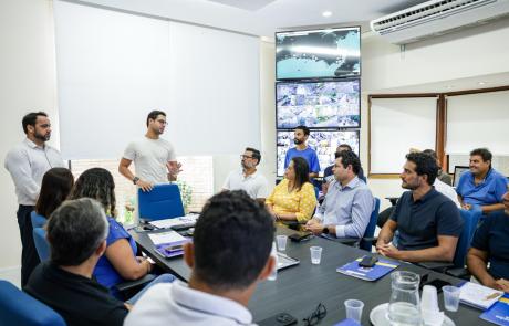 prefeito-se-reune-com-secretarios-municipais-para-elaboracao-do-plano-de-contingencia-de-despesas.jpeg