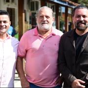 prefeito-toninho-colucci-apresenta-novo-secretario-de-educacao-de-ilhabela-que-assume-pasta-em-setembro.jpeg