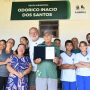 prefeito-toninho-colucci-entrega-primeira-escola-da-comunidade-tradicional-da-figueira-em-ilhabela-02.jpg