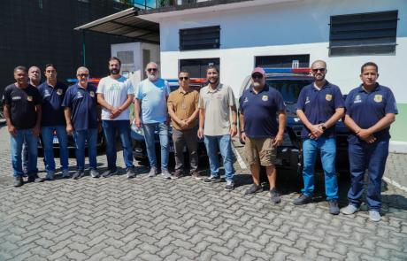 prefeitura-de-ilhabela-entrega-novas-viaturas-e-investe-na-manutencao-de-veiculos-da-policia-civil-2.jpeg