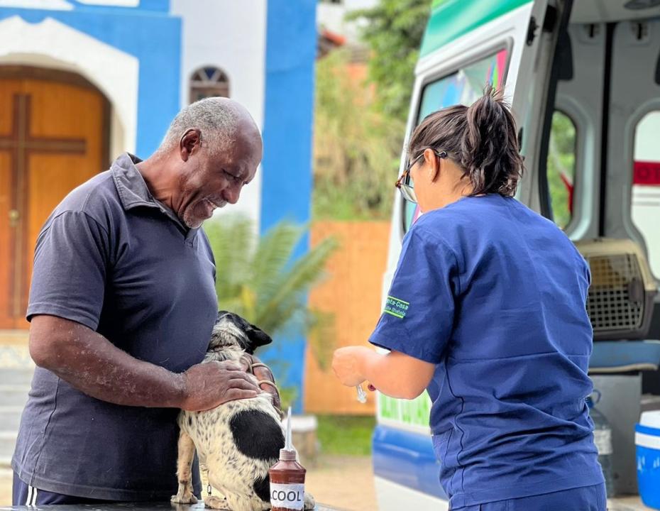 prefeitura-de-ilhabela-retoma-programa-bem-estar-animal-e-leva-servicos-gratuitos-do-cra-aos-bairros.jpeg