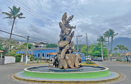 prefeitura-revitaliza-rotatoria-do-itaguassu-um-dos-cartoes-postais-de-ilhabela.png