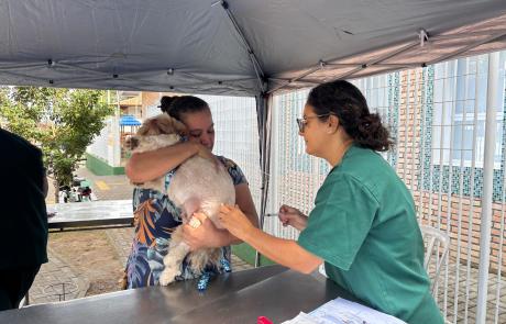 programa-“bem-estar-animal-–-cra-mais-perto-de-voce”-leva-atendimento-gratuito-e-vacinacao-para-60-pets-no-green-park.jpg