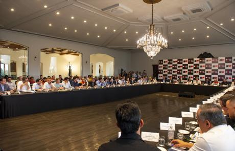 reinaldinho-anuncia-investimento-de-r$-150-milhoes-em-saneamento-basico-para-cambury-1.jpg