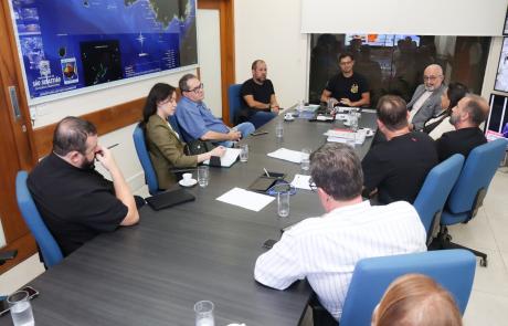 reinaldinho-e-superintendente-do-centro-paula-souza-discutem-ampliacao-e-uma-nova-fatec-na-costa-sul-1.jpeg
