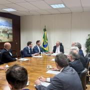 reinaldinho-se-reune-com-vice-presidente-geraldo-alckmin-e-fortalece-defesa-dos-empregos-no-porto-de-sao-sebastiao-2.jpg