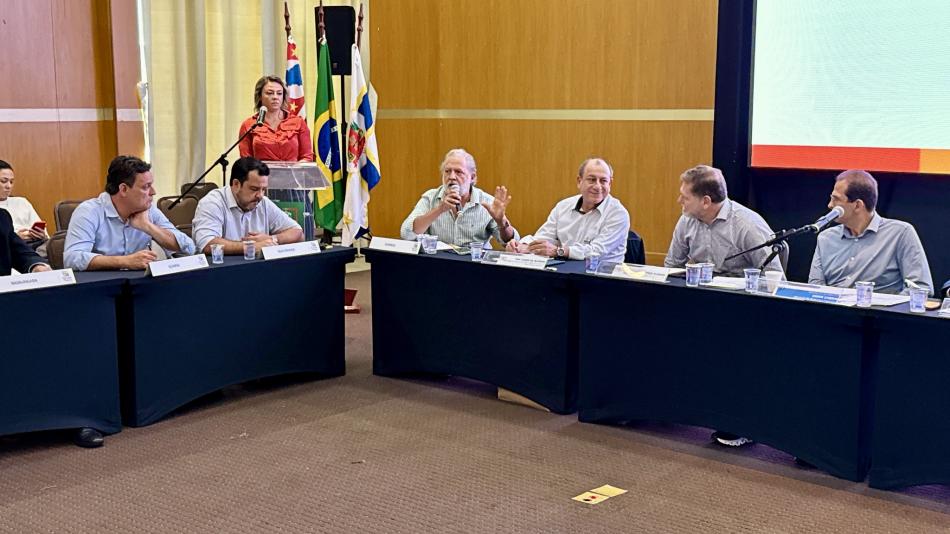 reuniao-aprecesp-3.jpg