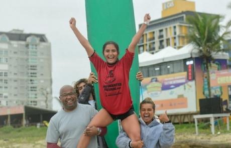 surfista-katellyn-oliveira-conquista-bicampeonato-brasileiro.jpg