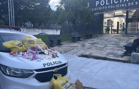 trio-e-preso-por-furtar-lojas-no-centro-de-sao-sebastiao.jpg